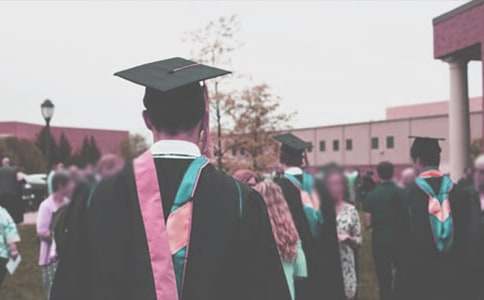 ��ѧ���Ʊ�ҵ���Ҽ���(15ƪ)