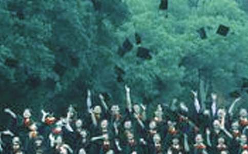 【推荐】毕业生自荐信范文汇总7篇