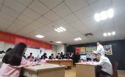 У԰�������߻���