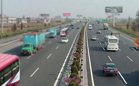 ����ͨ��֤�Ľ�����