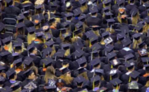 有关大学生英文自我介绍模板集锦6篇