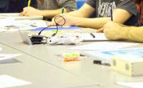 ���ڴ�ѧ��ѧ��ʵϰ����ģ�������ƪ