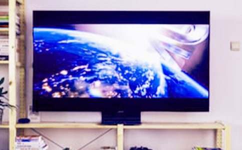 ���Ӿ硶�����䡷�ۺ�У���ѡ20ƪ��