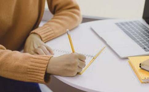 《白牙》读后感