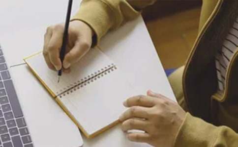 《断章》读后感