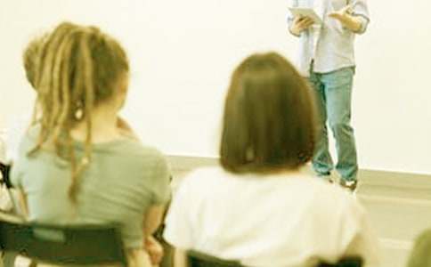 С����ṫ���ν̰�����˯��