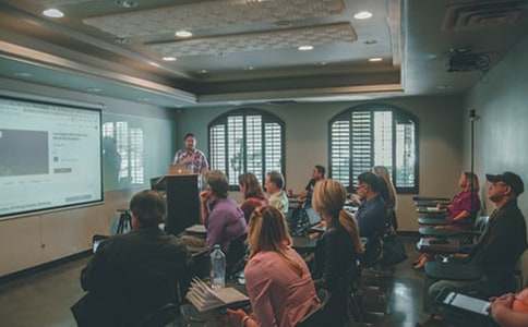 ���˹����ν̰���������̰�