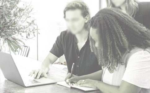 �����ҳ������޺�ͬ 