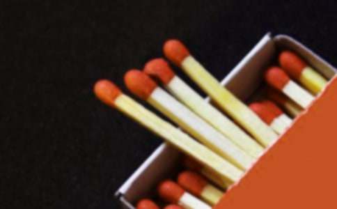 关于《卖火柴小女孩》的读后感