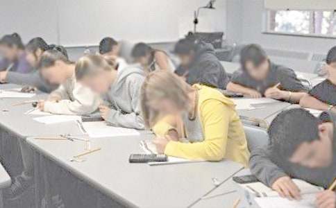 实用的期中考试的作文300字汇总十篇