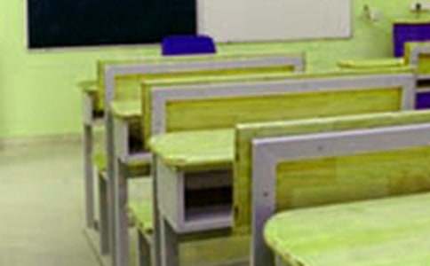 ����Ʒ����ĸУ��л����ƪ