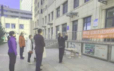 �������񾯵ı�����