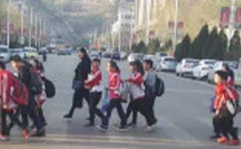 八角笼中观后感小学生