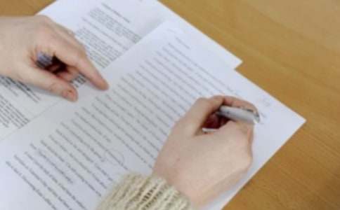 【实用】大年初一作文300字四篇